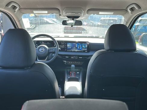 New 2026 Nissan Kicks SR image 30