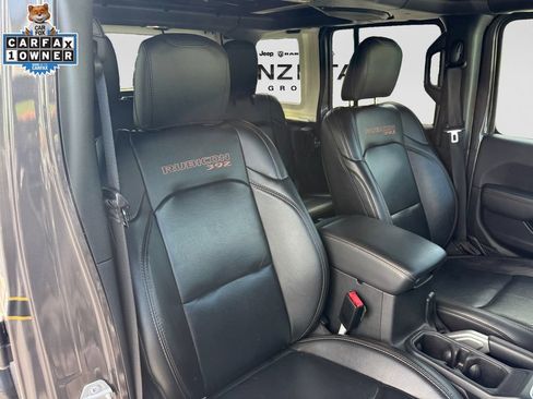 Used 2021 Jeep Wrangler Unlimited Rubicon AWD/4WD image 16