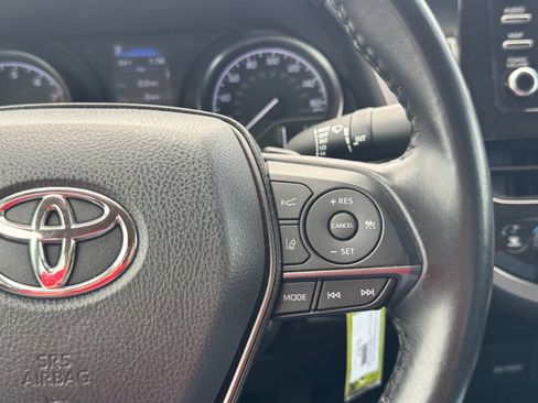 Used 2023 Toyota Camry SE FWD image 23