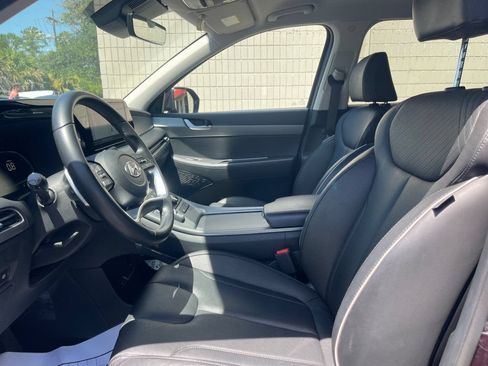 Used 2024 Hyundai Palisade SEL FWD image 12