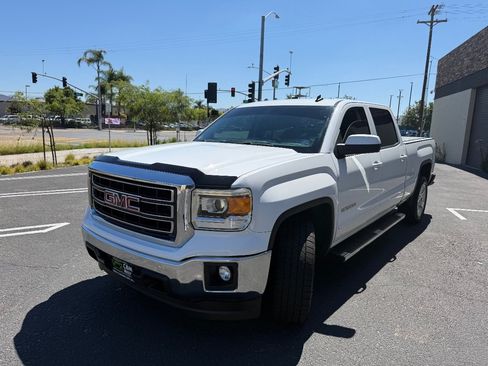 Used 2014 GMC Sierra 1500 SLE w/ SLE Value Package RWD image 3