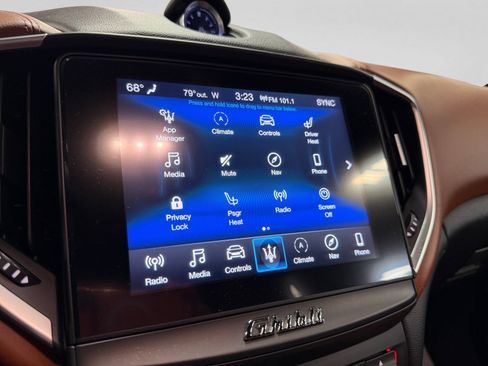 Used 2019 Maserati Ghibli RWD image 30