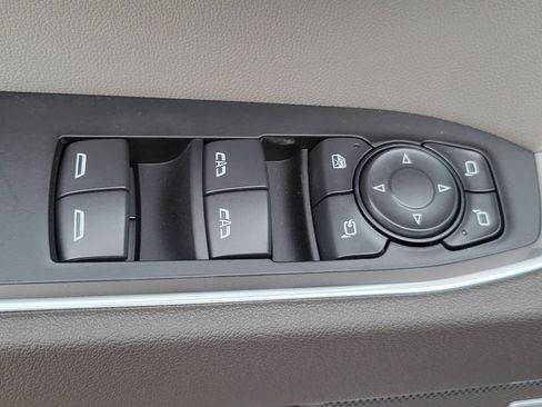 New 2026 GMC Sierra 1500 SLT w/ SLT Premium Package image 19