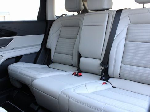 New 2026 Lincoln Nautilus Reserve image 24