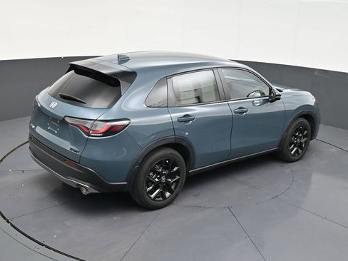 Used 2024 Honda HR-V Sport image 16