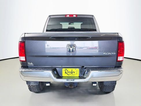 Used 2017 RAM 2500 Tradesman w/ Chrome Appearance Group AWD/4WD image 7