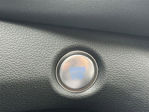 Used 2023 Hyundai Santa Fe SEL w/ Cargo Package image 29