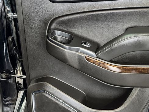 Used 2019 Chevrolet Tahoe LS w/ Max Trailering Package image 34