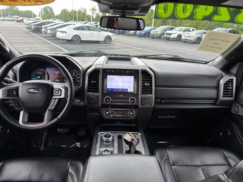 Used 2021 Ford Expedition XLT AWD/4WD image 30