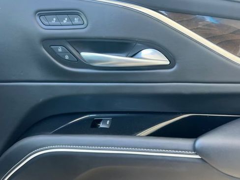 Used 2024 Cadillac Escalade ESV Sport Platinum w/ LPO, ONYX Package image 22