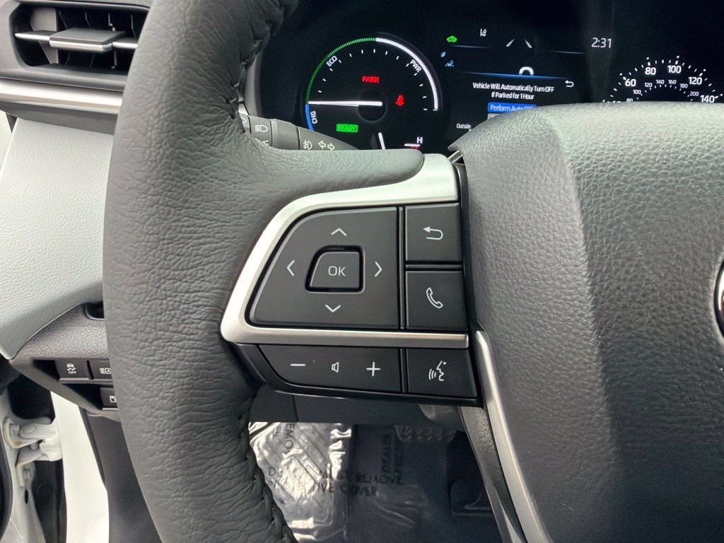 Used 2025 Toyota Sienna XLE w/ XLE Plus Package AWD/4WD image 12