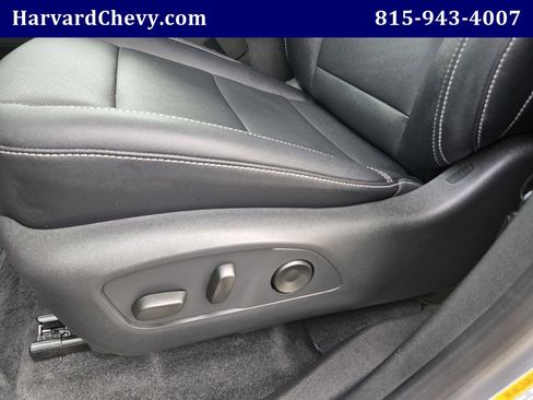 Used 2025 Chevrolet Traverse LT AWD/4WD image 25