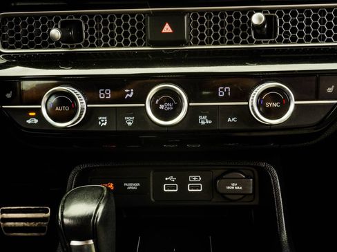 Used 2024 Honda Civic Sport Touring image 22