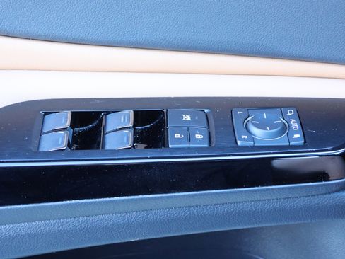 Used 2024 Lexus ES 350 Ultra Luxury image 15