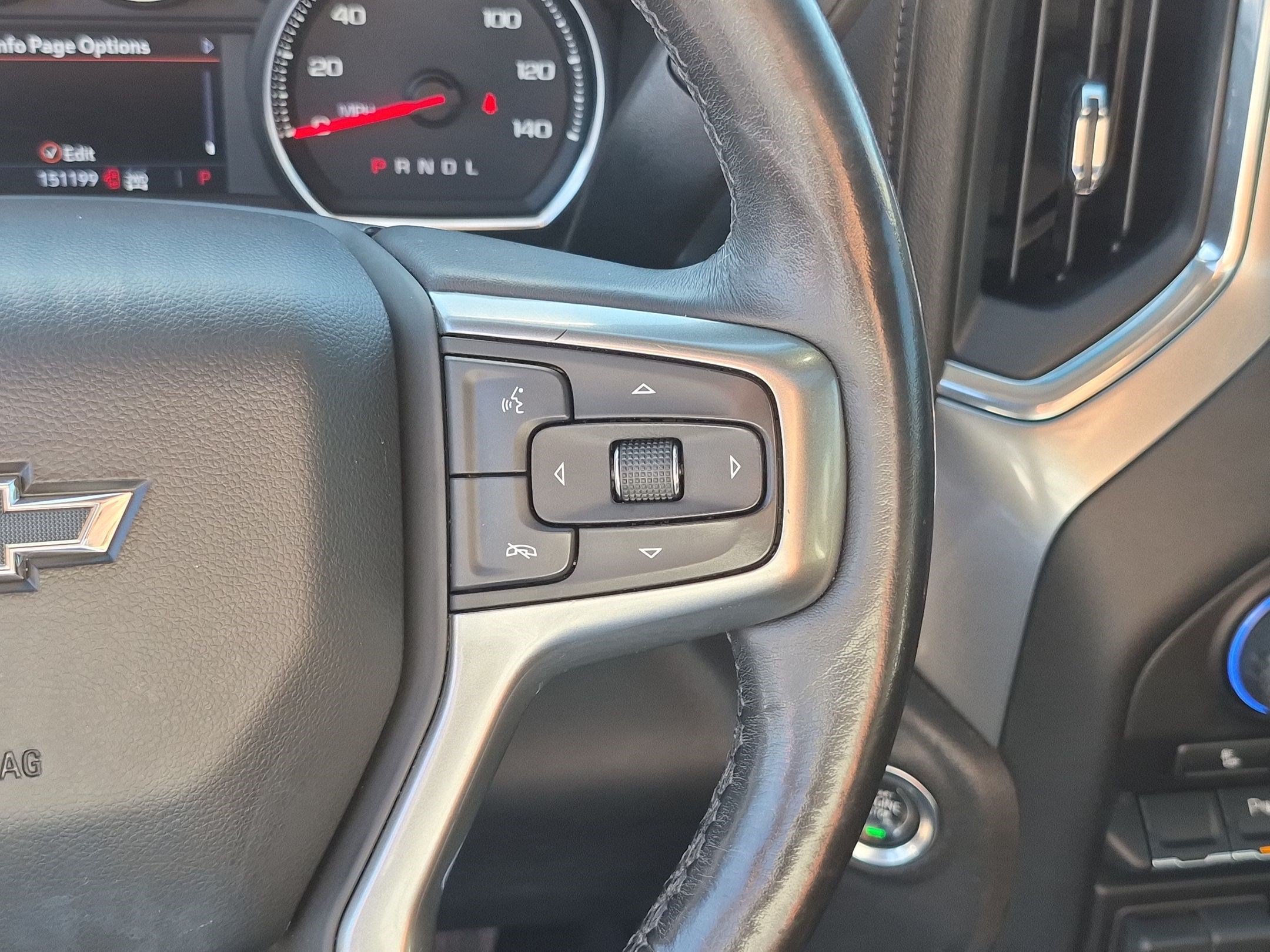 Used 2019 Chevrolet Silverado 1500 LT Trail Boss AWD/4WD image 19