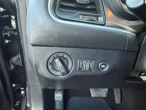 Used 2021 Dodge Challenger SXT w/ Blacktop Package image 21