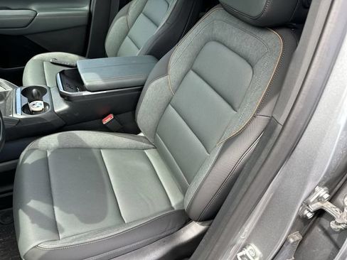 Used 2026 GMC Terrain AT4 w/ Convenience Package III AWD/4WD image 15