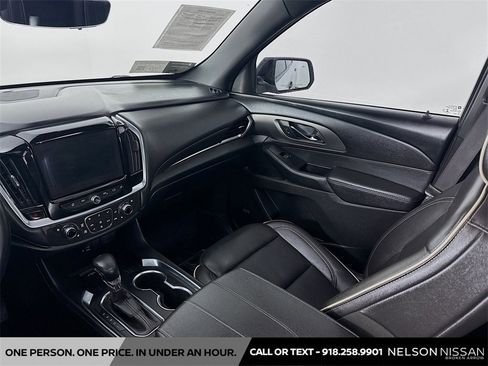 Used 2023 Chevrolet Traverse Premier w/ Redline Edition image 25