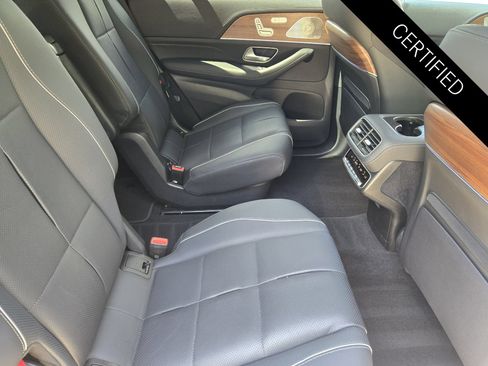 Used 2024 Mercedes-Benz GLS 580 4MATIC image 26