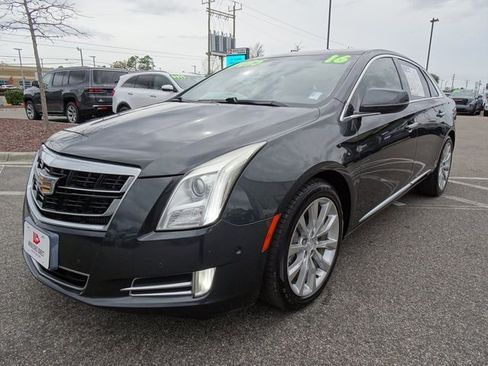 Used 2016 Cadillac XTS Luxury image 8