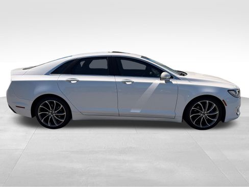Used 2019 Lincoln MKZ Reserve w/ Reserve Plus Package AWD/4WD image 4