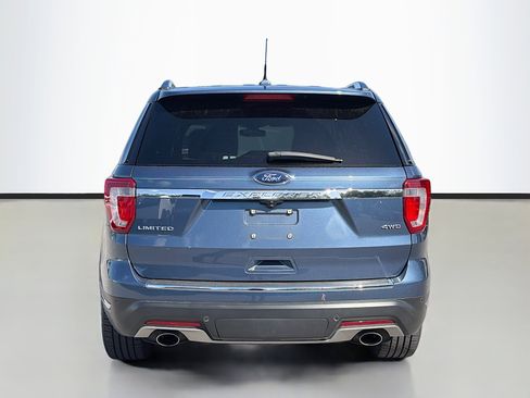 Used 2018 Ford Explorer Limited w/ Equipment Group 301A image 4