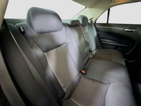 Used 2019 Chrysler 300 Touring w/ Sport Appearance Package RWD image 23
