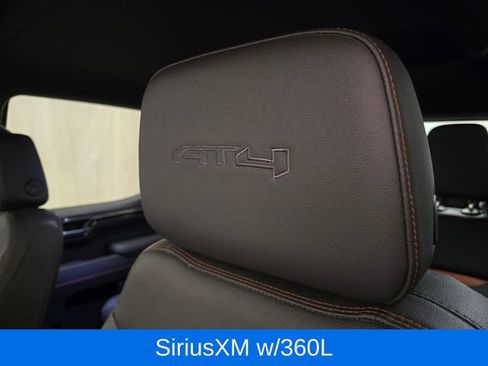 Used 2022 GMC Sierra 1500 AT4 w/ AT4 Premium Package AWD/4WD image 17