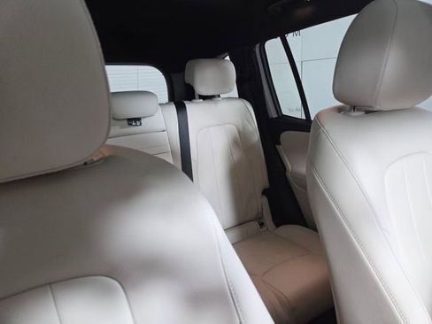 Used 2022 Mercedes-Benz GLB 250 GLB 250 image 19