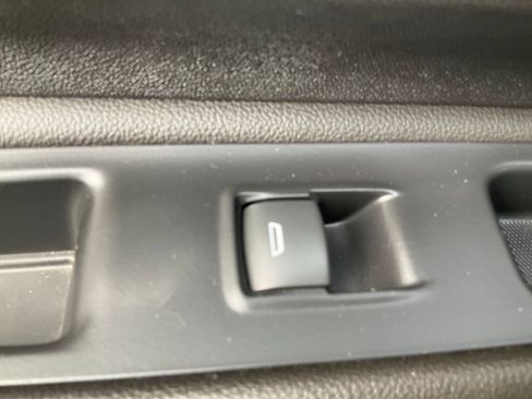 Used 2021 GMC Terrain SLE w/ Driver Convenience Package FWD image 35