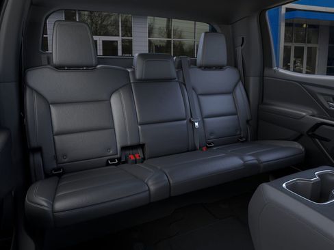 New 2025 Chevrolet Silverado EV LT image 26