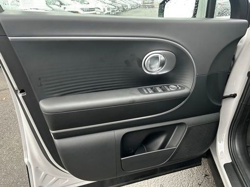 New 2026 Hyundai Ioniq 9 S RWD image 9