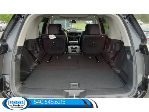 New 2025 Honda Pilot Touring image 40