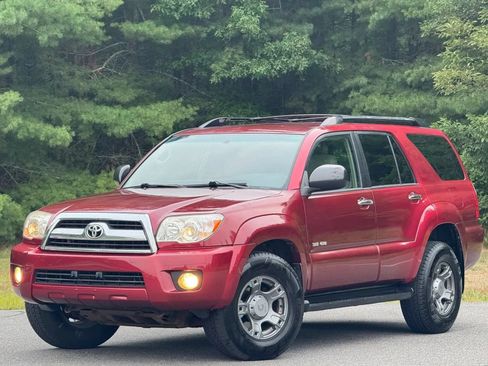 Used 2007 Toyota 4Runner Sport AWD/4WD image 1