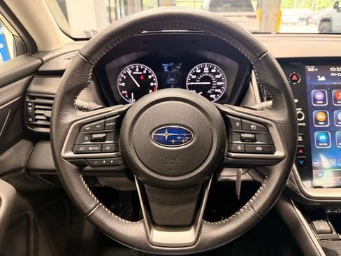 Used 2025 Subaru Outback Premium AWD/4WD image 22