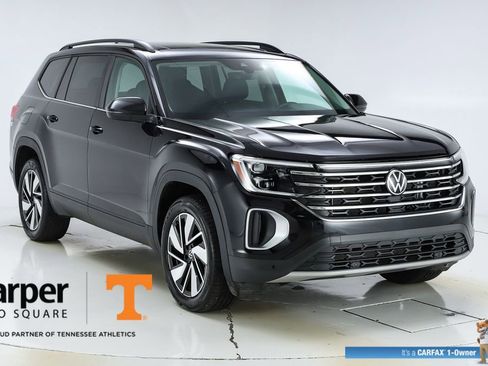 Used 2025 Volkswagen Atlas SE w/ Panoramic Sunroof Package image 15