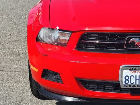 Used 2012 Ford Mustang Premium image 3