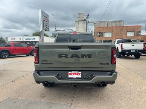 Used 2026 RAM 1500 Big Horn AWD/4WD image 7