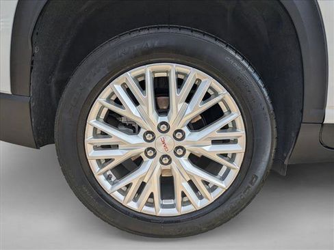 Used 2024 GMC Acadia Elevation image 23