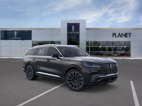 New 2026 Lincoln Aviator Black Label w/ Dynamic Handling Package image 7