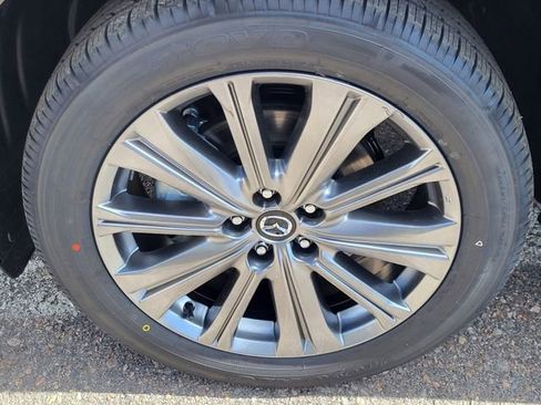 New 2025 MAZDA CX-5 Signature image 9