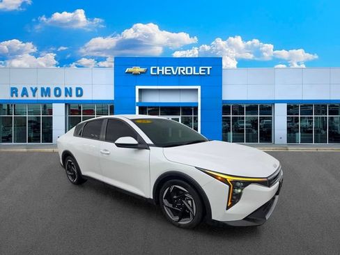 Certified 2025 Kia K4 EX FWD image 10