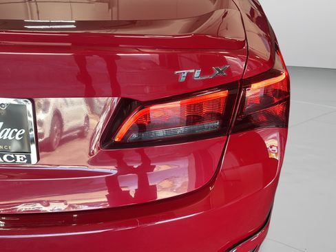 Used 2017 Acura TLX w/ Technology Package FWD image 31