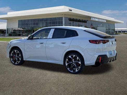 New 2026 BMW X2 xDrive28i image 7