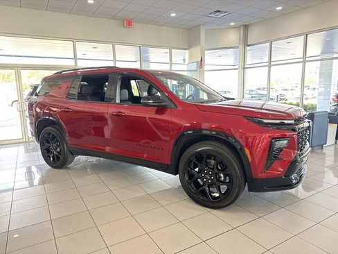 New 2026 Chevrolet Traverse RS FWD image 6