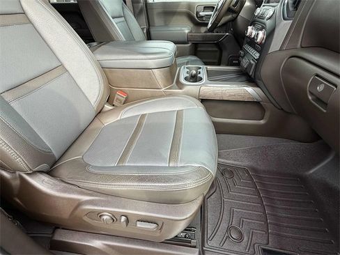 Used 2023 GMC Sierra 3500 Denali image 18