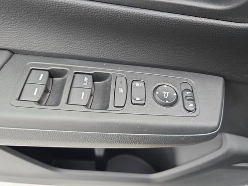 Used 2024 Honda CR-V LX image 24