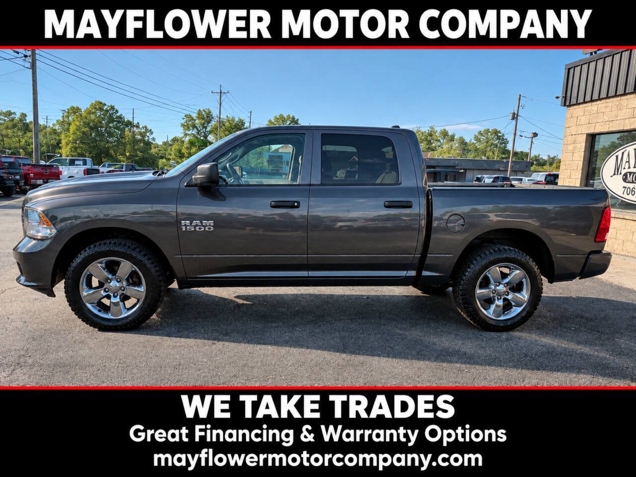 Used 2018 RAM 1500 Express w/ Express Value Package AWD/4WD image 2