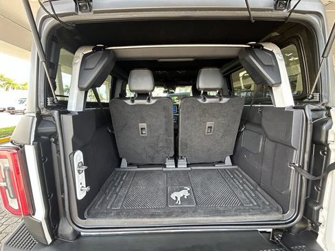 Used 2023 Ford Bronco Badlands AWD/4WD image 32