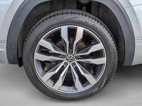Used 2023 Volkswagen Atlas SEL Premium AWD/4WD image 24
